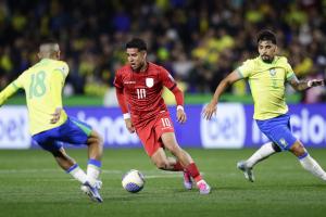 九游平台-记者:切尔西计划将17岁小将派斯纳入世俱杯大名单