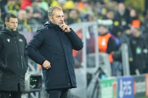 九游中国-西媒：弗里克同意与巴萨续约至2027年，球队本希望续约更长时间