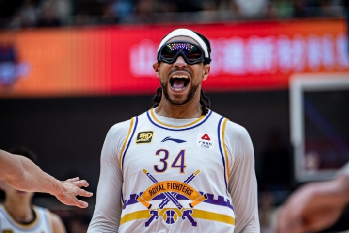 九游官网-直播吧独家：广东辽宁均给萨林杰开出了税后120万美元报价