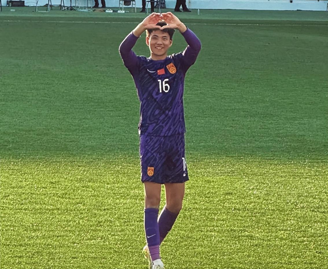 九游中国-U23国足VS乌兹别克：杨希复出，蒯纪闻+杨皓宇领衔，王钰栋冲锋